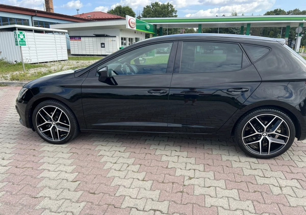 Seat Leon cena 77000 przebieg: 54000, rok produkcji 2019 z Tomaszów Lubelski małe 67